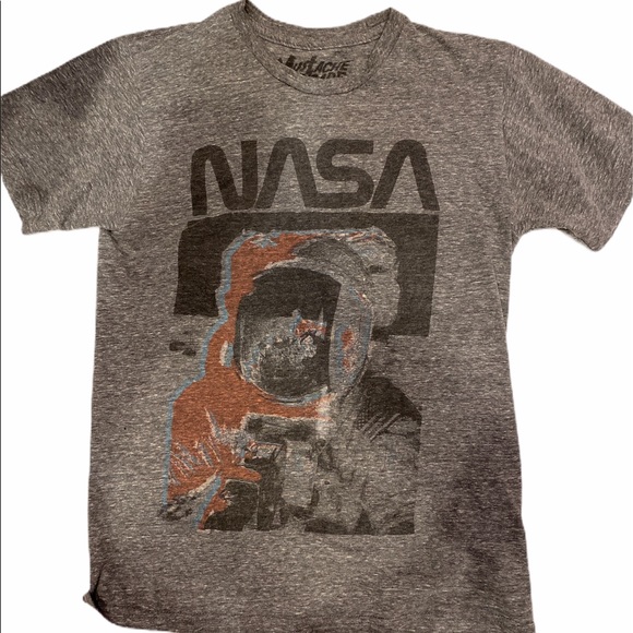 NASA graphic Tee - Picture 2 of 2